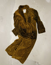 C 12 Robe