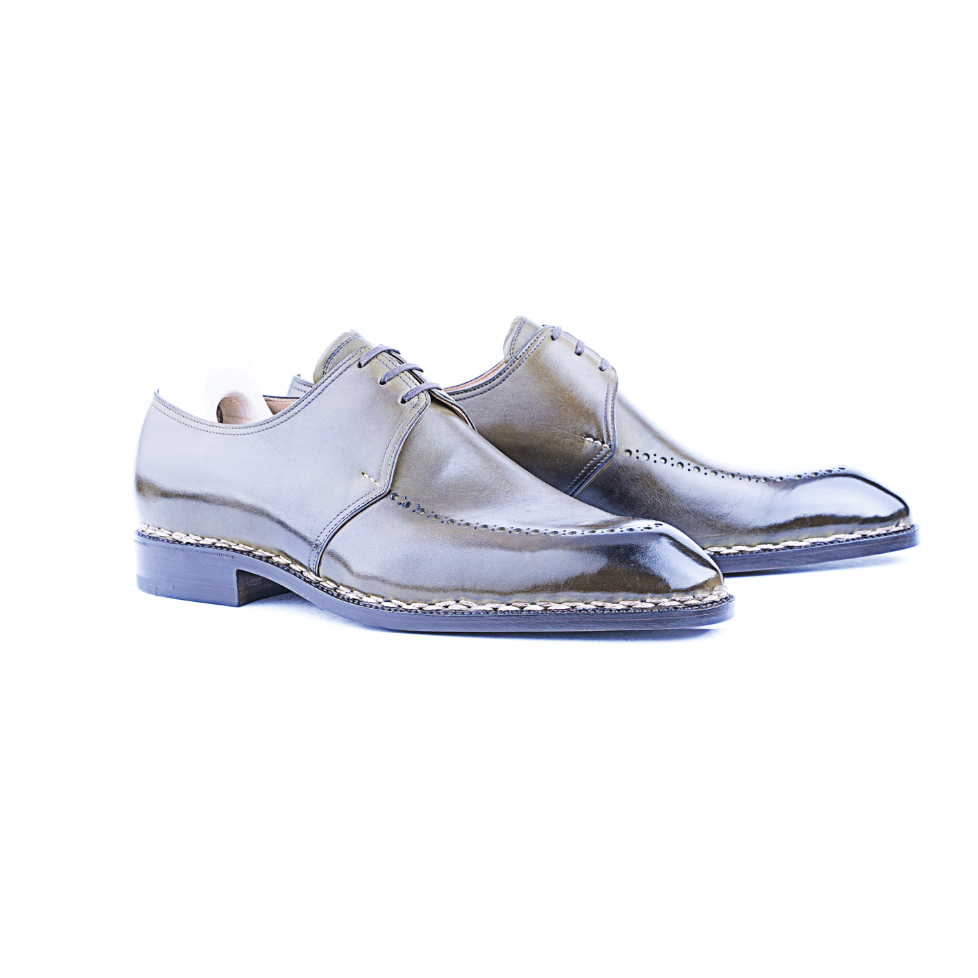 Three Eyelet Derby With Brogued Apron In Antique Green Crust Calf Leather