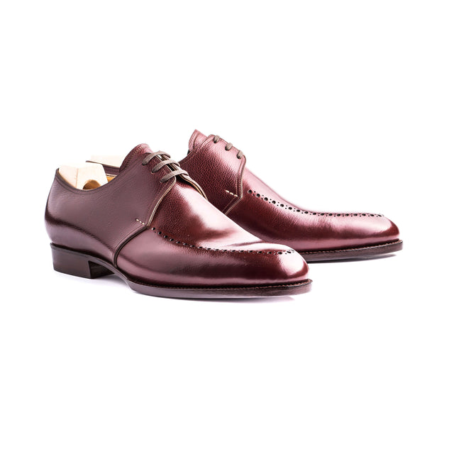 Three eyelet Derby with brogued apron