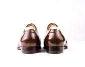 Elegant Split Toe Derby With Machine Stitched Apron