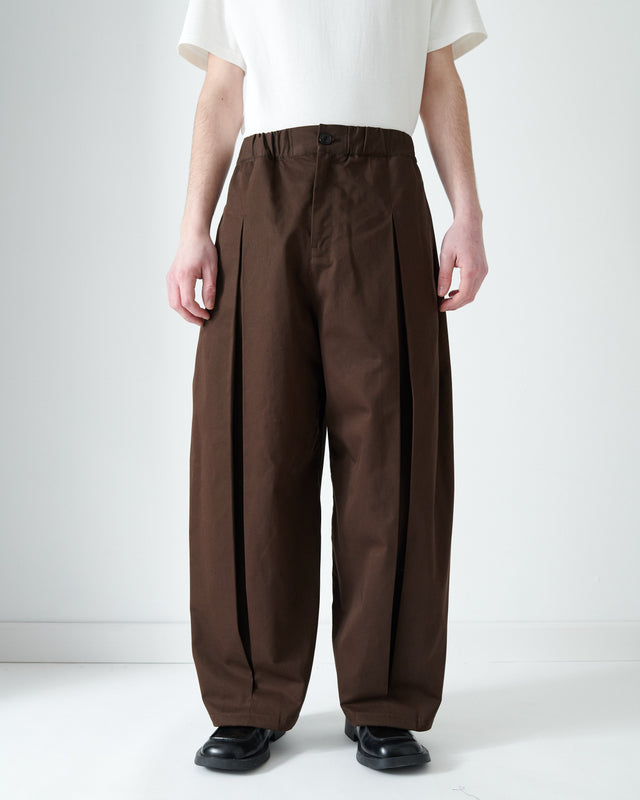 AW26 Box Pleat Trouser (Unisex) - Coffee Brown