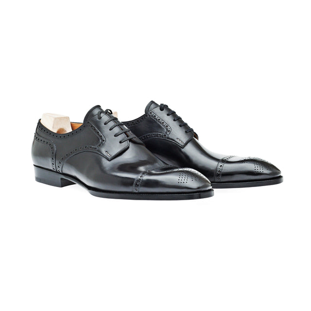 Half brogue Saddle Derby in black Crust calf leather