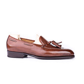 Tassel Loafer With Hand Stitched Apron In Mid Russian Calf