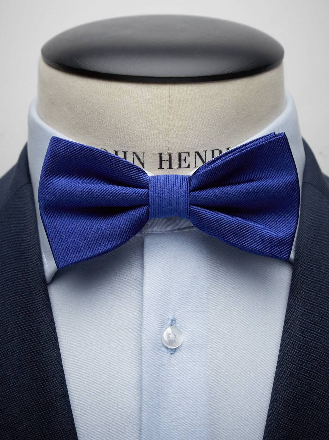 Bow Tie
