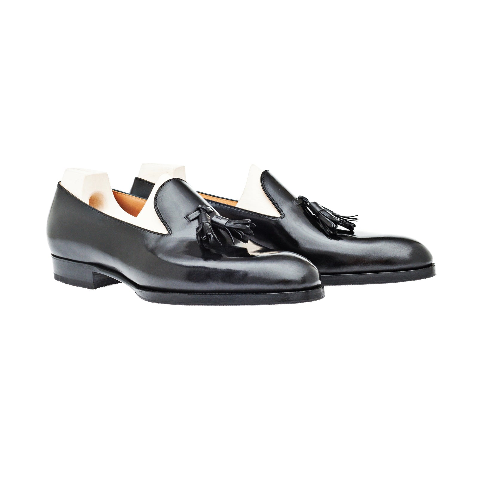 Puristic Plain Loafer With Tassels