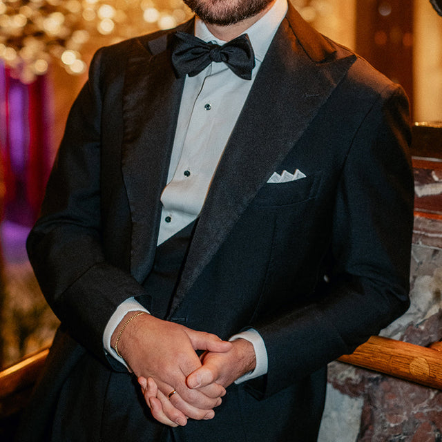 Smoking / Tuxedo Set - Bow Tie, Cummerbund, Pocket Square, Braces, Socks