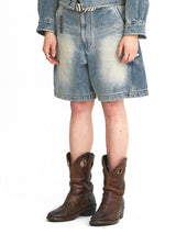 Cinch Back Curved Shorts Light