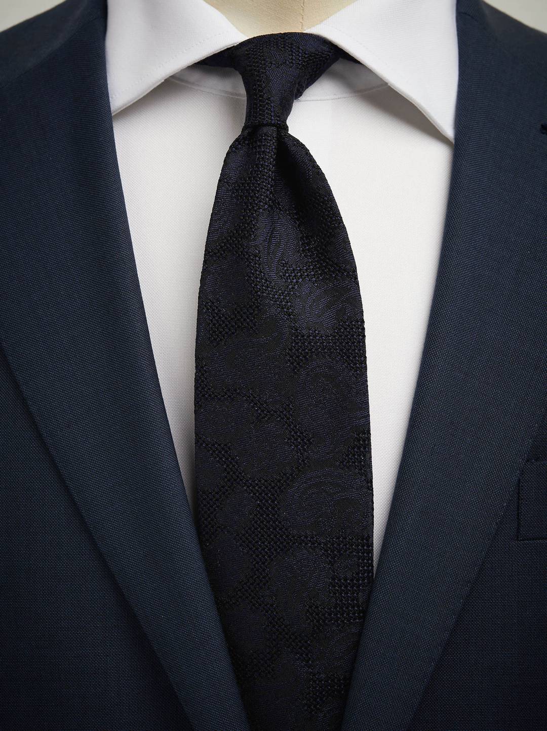 Grenadine Tie
