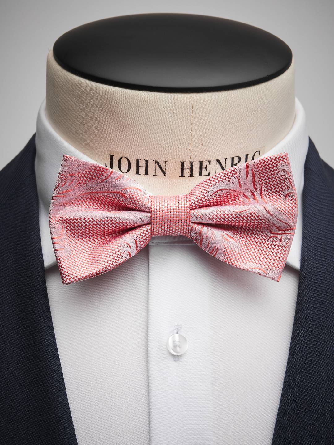 Bow Tie