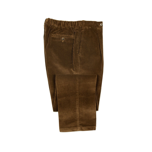 Pleated easy pants in tobacco brown Brisbane Moss cotton corduroy