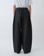 Aw26 Box Pleat Trouser Denim Raw Black
