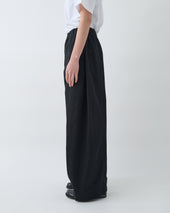 Aw26 Box Pleat Trouser