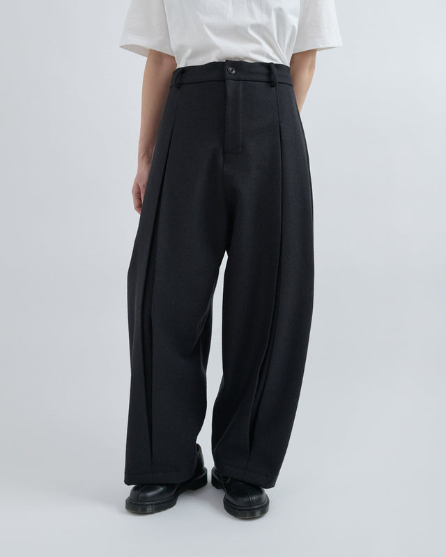 AW26 Box Pleat Trouser Wool - Black