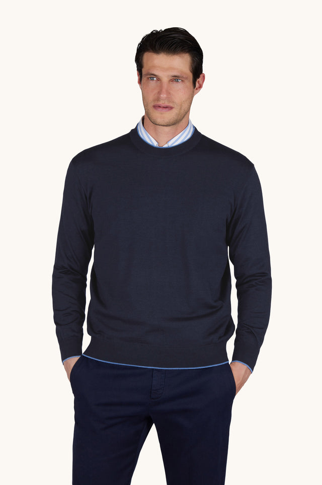 Crew‑neck sweater in wool and silk with double bicolor collar
