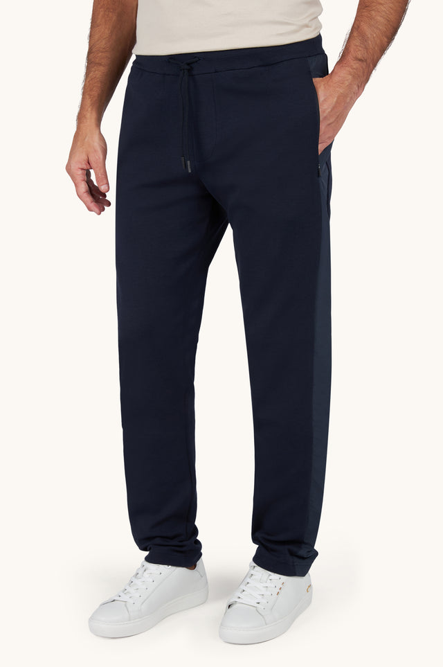 Sport pants in Active Fleece with microfiber details