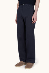 Wide‑leg trousers in stretch cotton with pleats