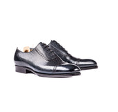 Oxford with straight toe box in blue Scotch grain leather