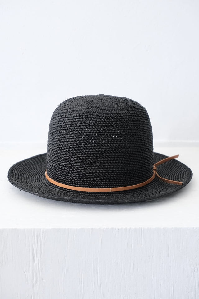 FUJITO Crush Panama Black | Directors Web Shop powered by BASE
