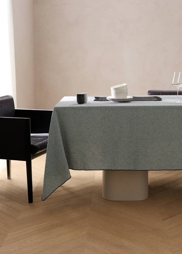 Cotton-linen chambray-effect tablecloth for 2 to 4 diners - Home | MANGO USA