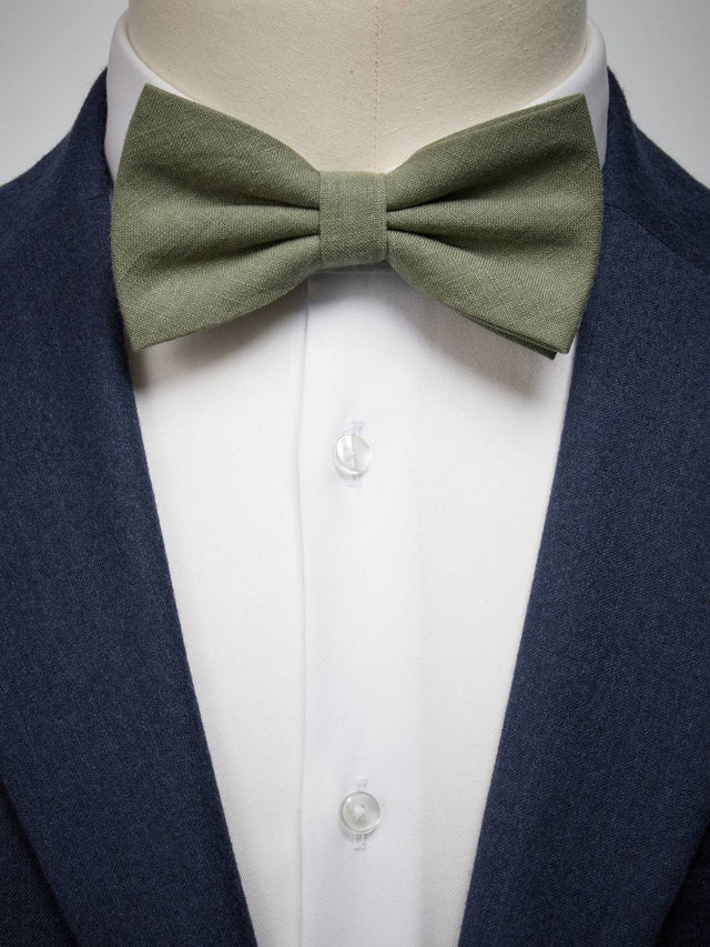 Green Bow Tie Linen Pre-Tied