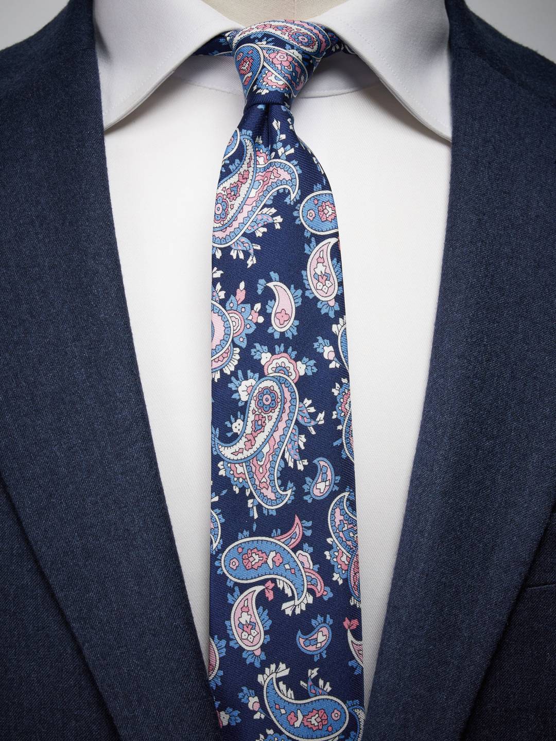 Tie Paisley