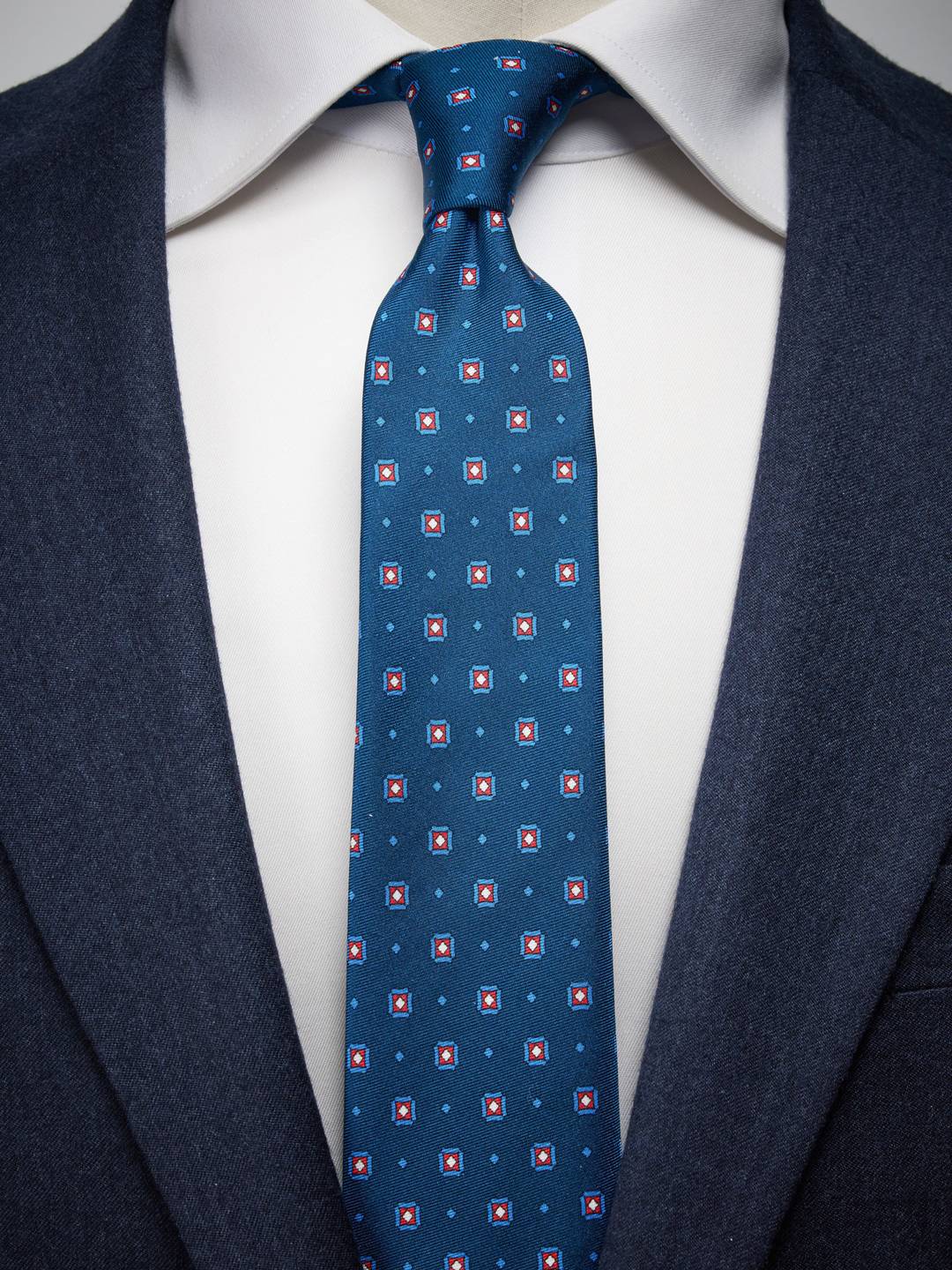 Tie Motif