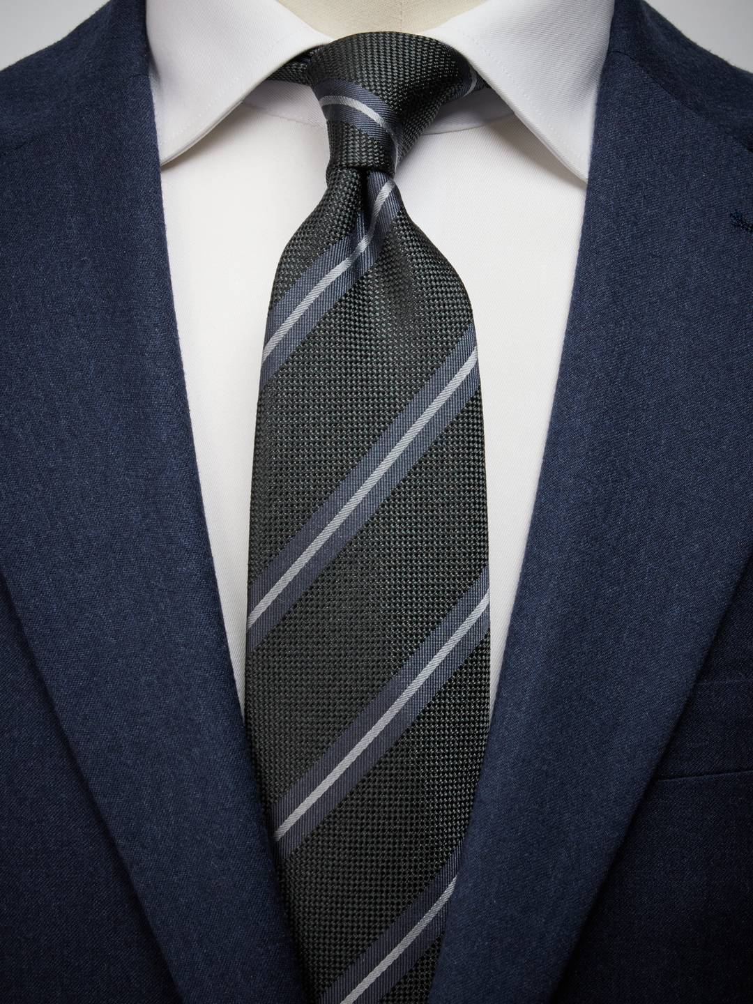 Tie Stripe