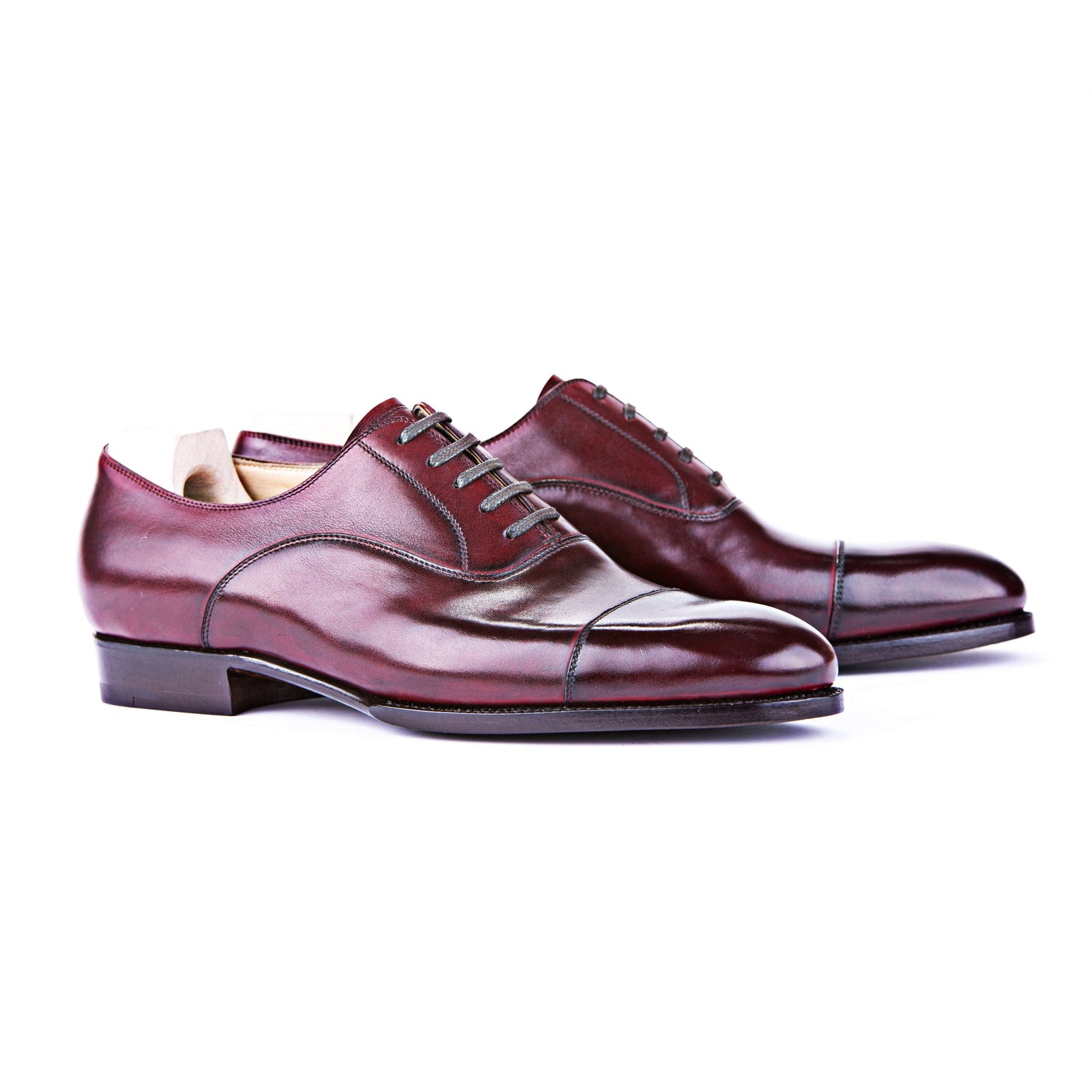 Straight Toe Cap Oxfor In Dark Cherry Red Limited Edition