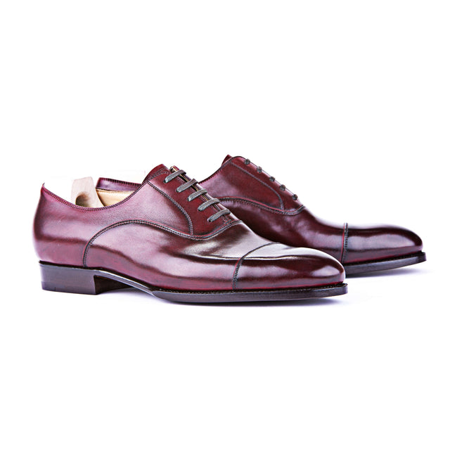 Straight toe cap Oxfor in dark Cherry red - limited edition