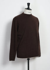 ESKE 30-04-7 | Knitted Crew Neck Sweater | Chocolate