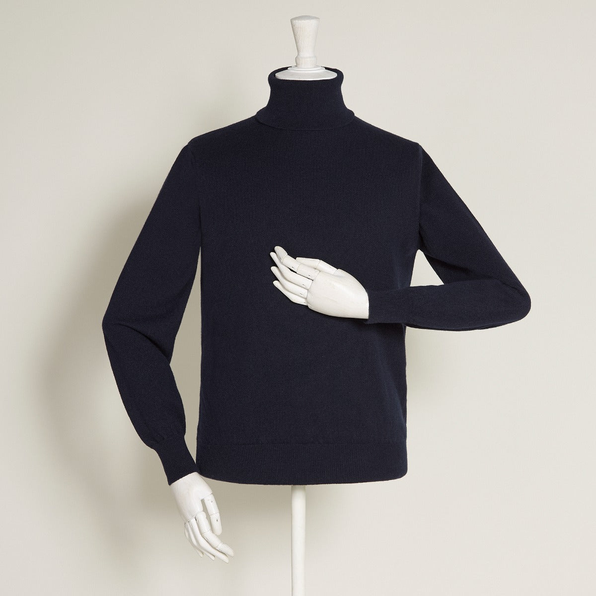 Cashmere Roll Neck Sweater In