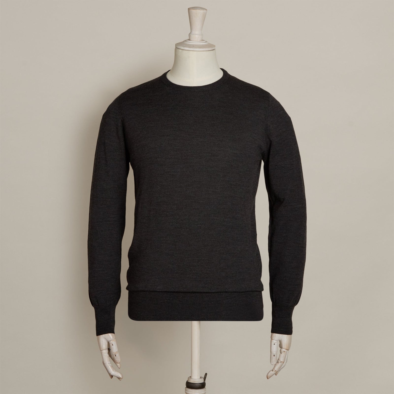 Lightweight Merino Crew Neck Sweater In