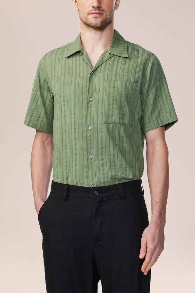 Hedge Green #368