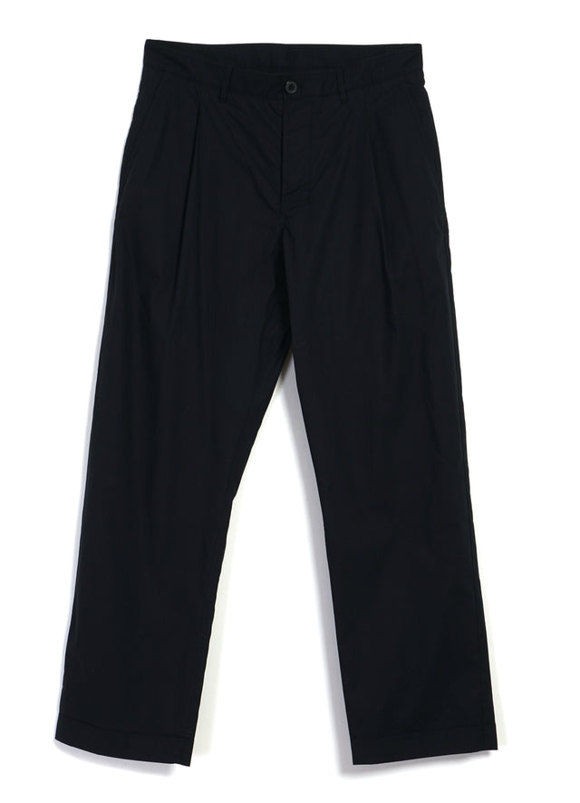 SUNE 31-64-2 | Pleated Classic Trousers | Black Parachute
