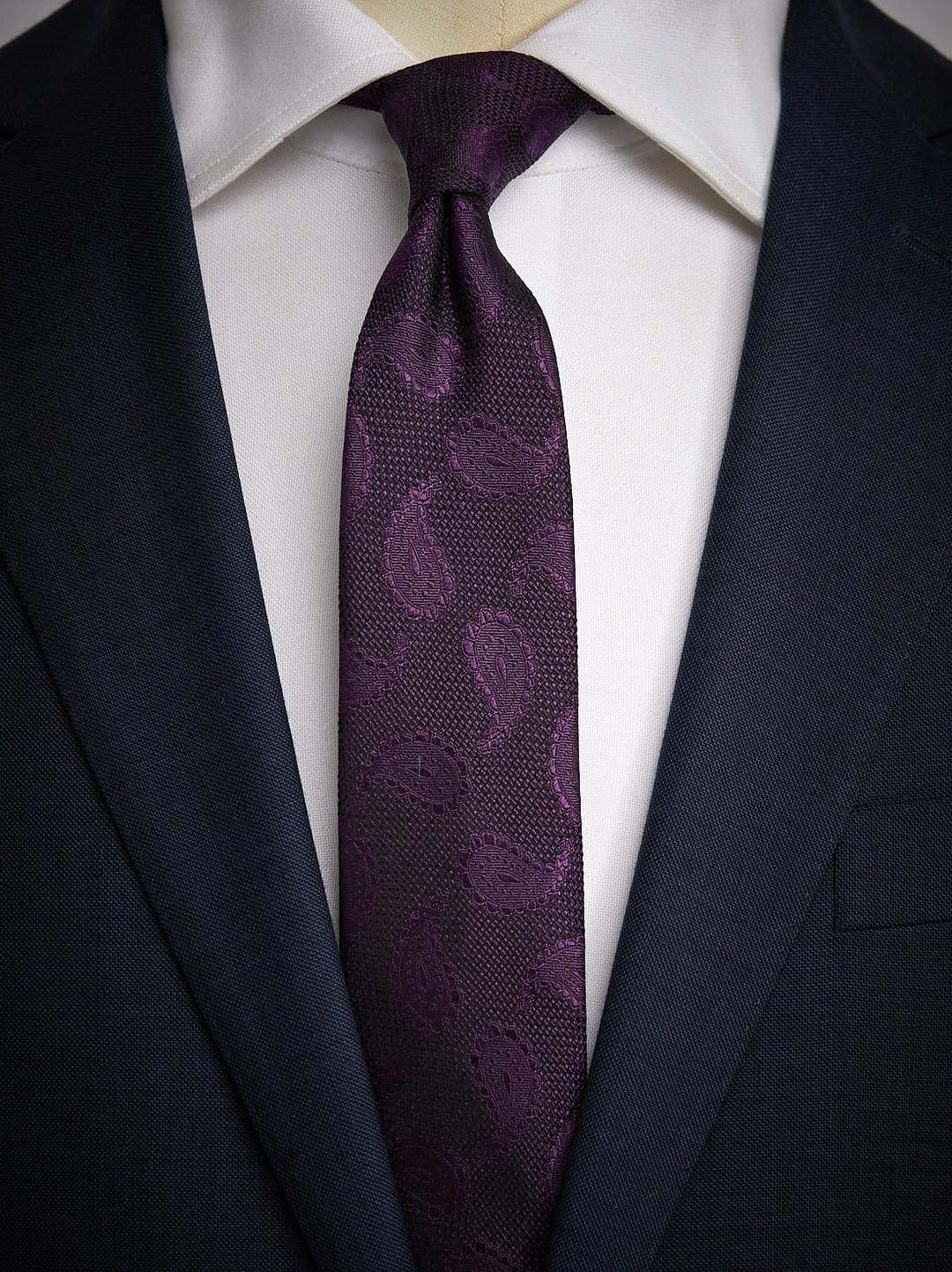 Tie Paisley