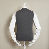 12-Gauge Cashmere Blend Waistcoat With Pockets In Dark Grey