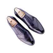 Queens Oxford Round Wing Tip With Brogueing