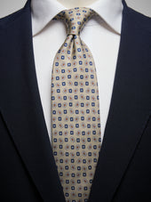 Tie Paisley