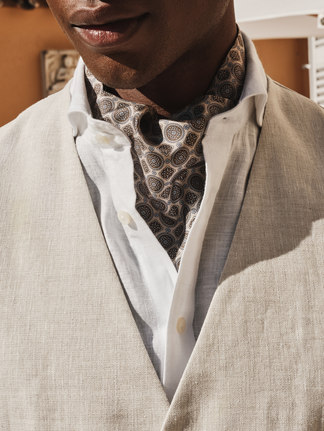 Beige Ascot