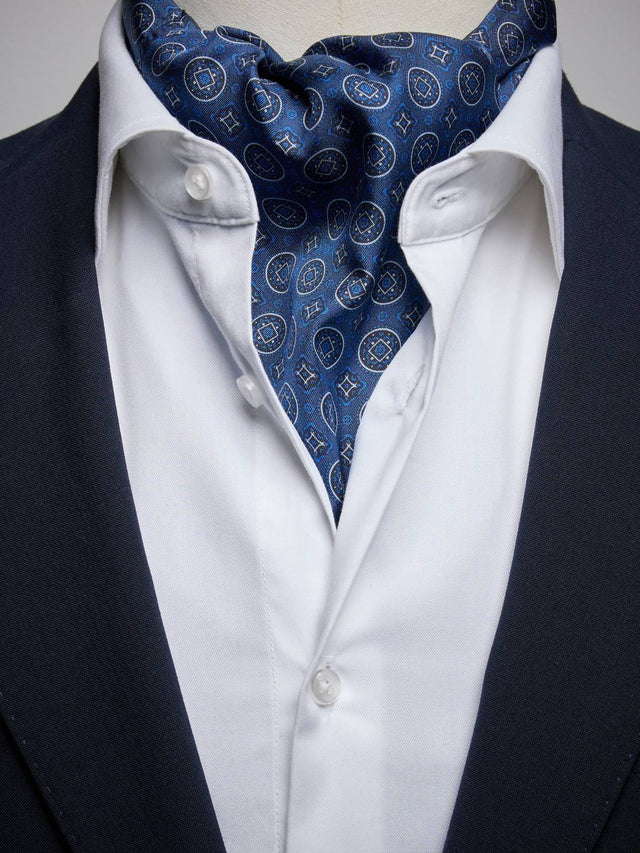Blue Ascot