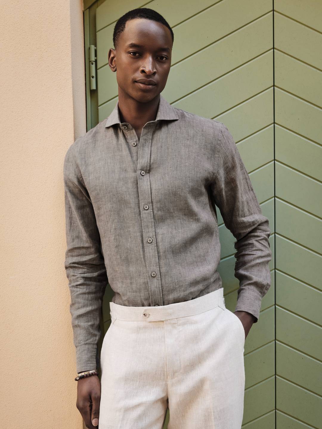 Cut Away Linen Shirt Slim Fit