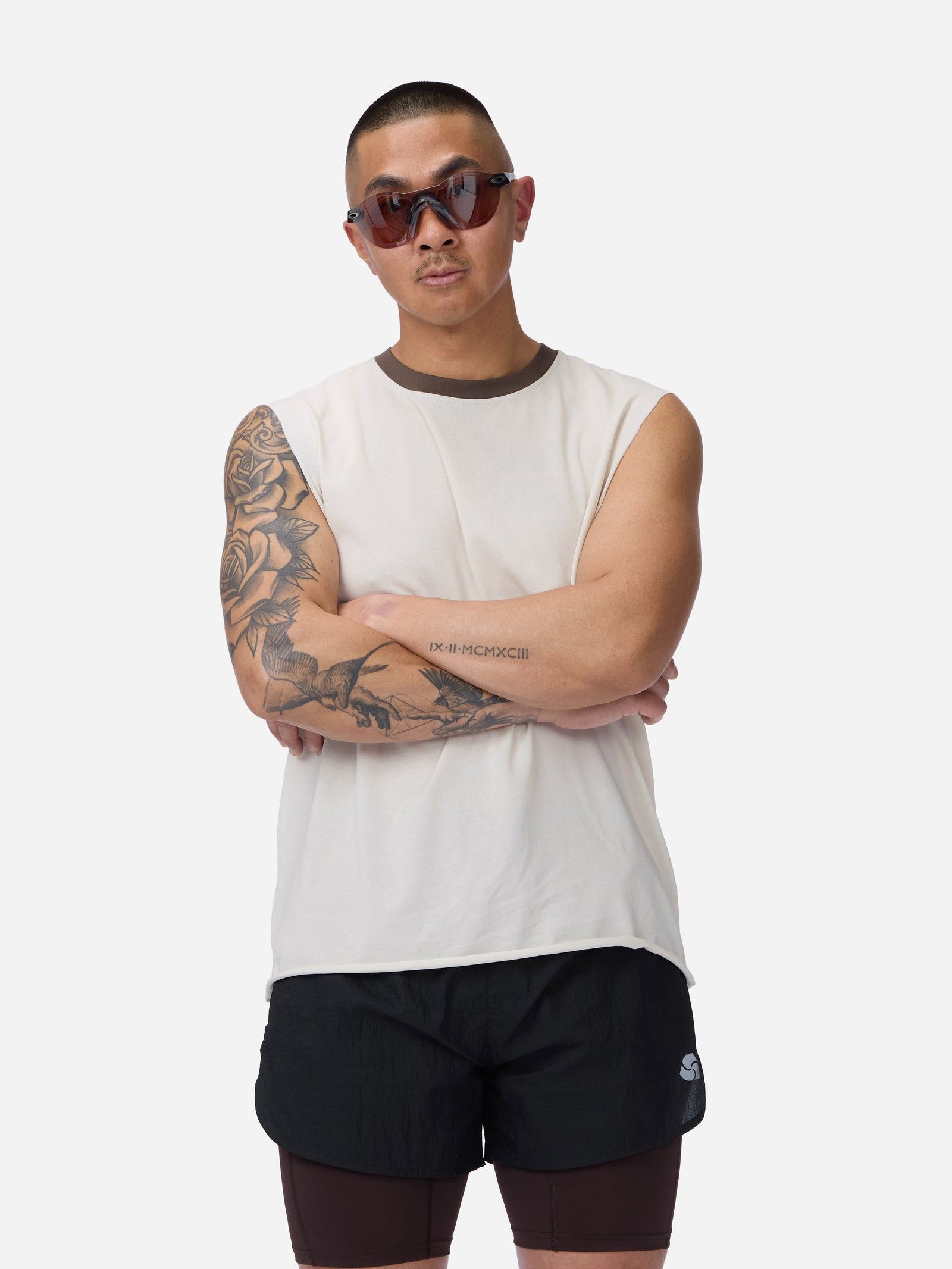 Training Cutoff Tee Brown Ringer