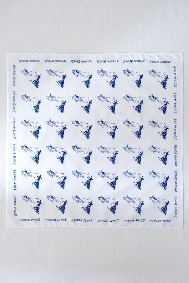 STUDIO MULE Bandana White | Directors Web Shop powered by BASE