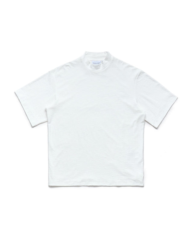 MOCK NECK T-SHIRT / OFF WHITE