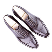 Short Wing Tip Oxford With Extended Heel Cap