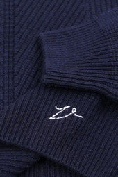Crewneck sweater in pure cashmere, crafted in a herringbone English rib knit. Blue - Navy