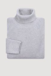 Ribbed turtleneck sweater crafted from pure cashmere. Grey - Silver grey