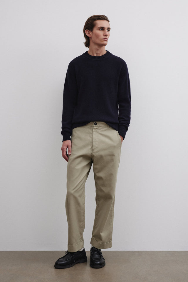 Cashmere crew neck sweater. Blue - Navy