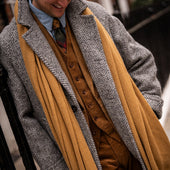 Large Knitted Cashmere Scarf In Tobacco