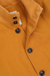 Unlined Valstarino jacket in a water repellen cotton-nylon blend fabric. Yellow - Duck